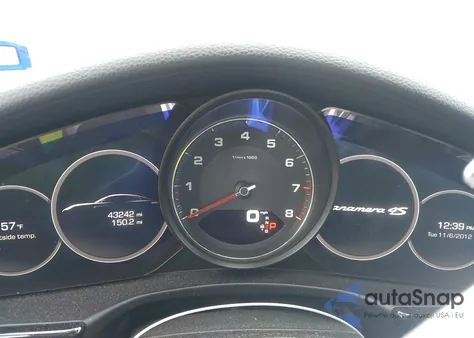 2018 Porsche Panamera 4S из США, поврежденный, VIN WP0AB2A73JL136807